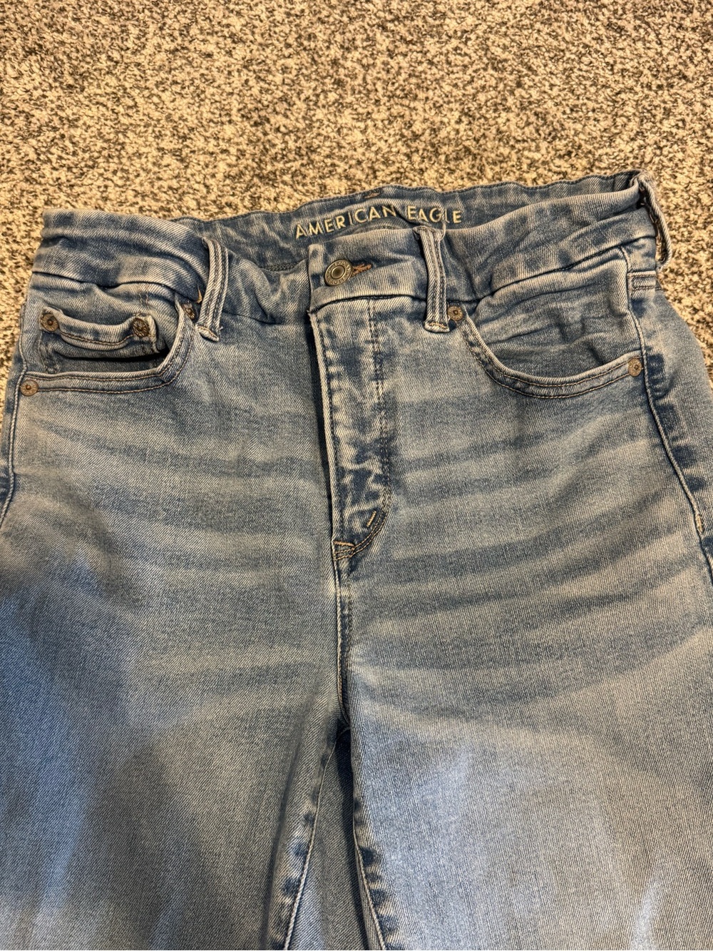 American Eagle Outfitters Light Blue High-Rise Flare Jeans, Size 8 - Picture 2 of 5